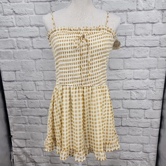 Altard State Gingham Spaghetti Strap Lined Romper Size M - Picture 2 of 16